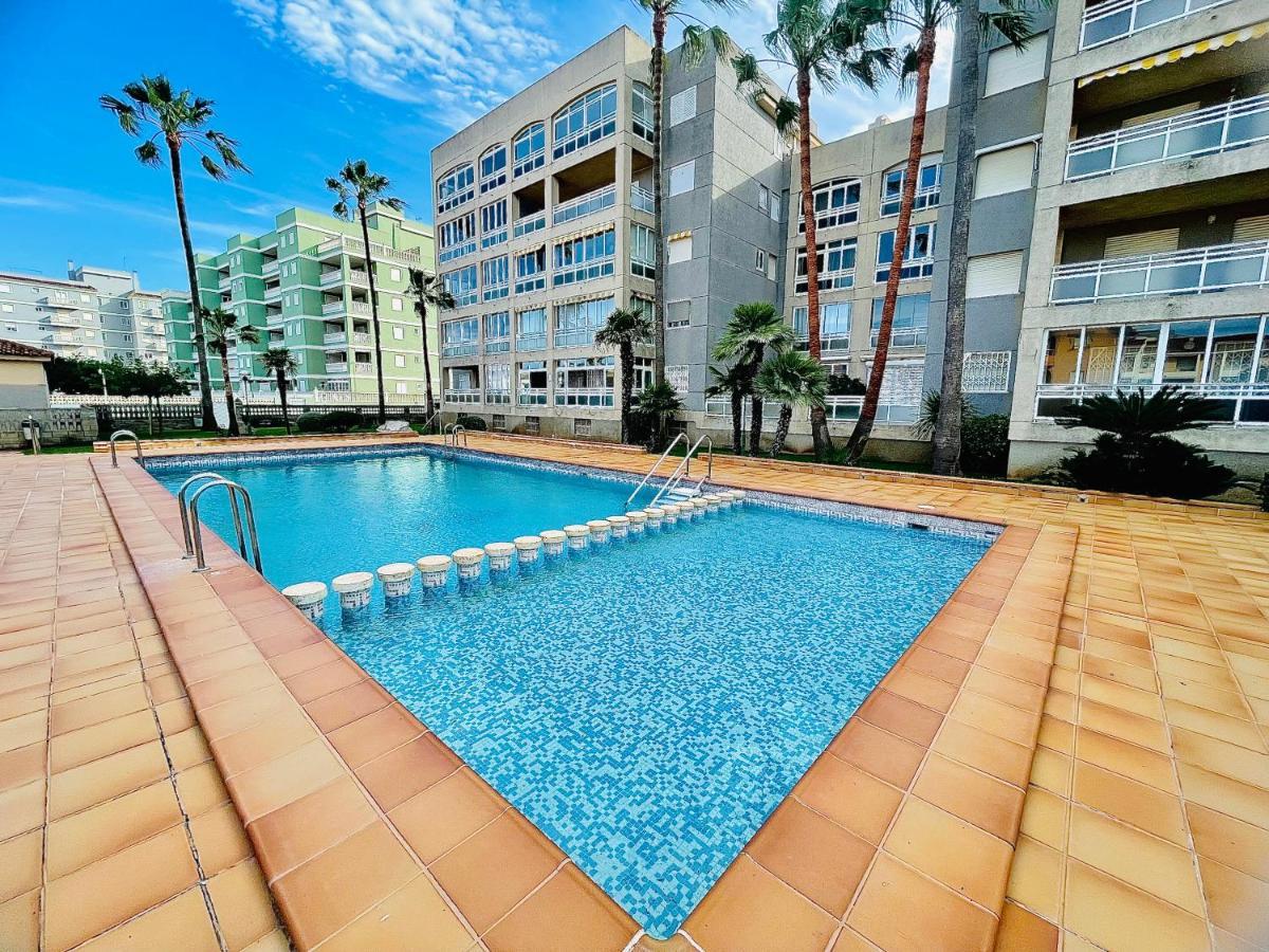 Apartamento Con Piscina 3 Habitaciones Sueca Extérieur photo
